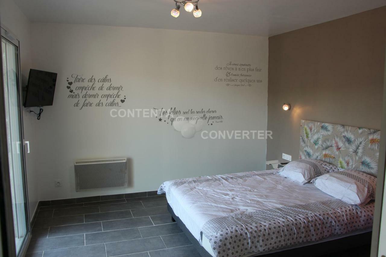 Appartement Coubillou ลามาลูส์-เลส์-แบ็งส์ ภายนอก รูปภาพ